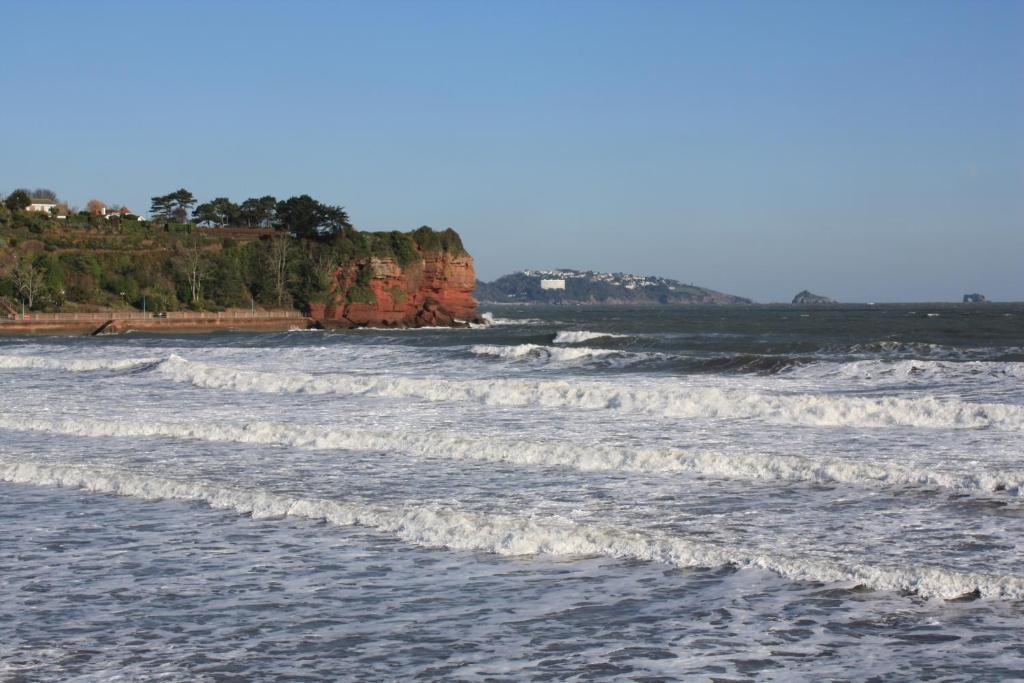 St Marguerite Bed & Breakfast Paignton Dış mekan fotoğraf